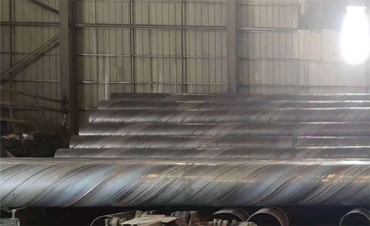 DN700-10mm螺旋鋼管，1850螺旋焊管，900mm螺旋焊管，鋼材場900mm螺旋焊管