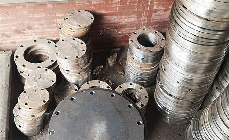 1100排水鋼管，陽江鋼材場(chǎng)2720mm螺旋焊管，鋼便橋支撐工字鋼，鋼材場(chǎng)螺旋管生產(chǎn)廠家螺旋鋼管加工廠